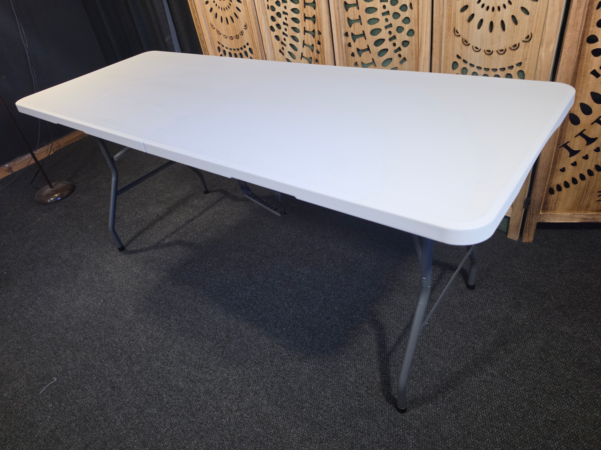 6-foot banquet table viewed from an alternate angle